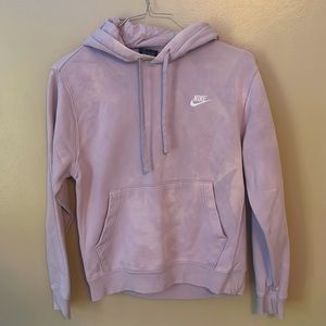 Men’s lavender Nike hoodie